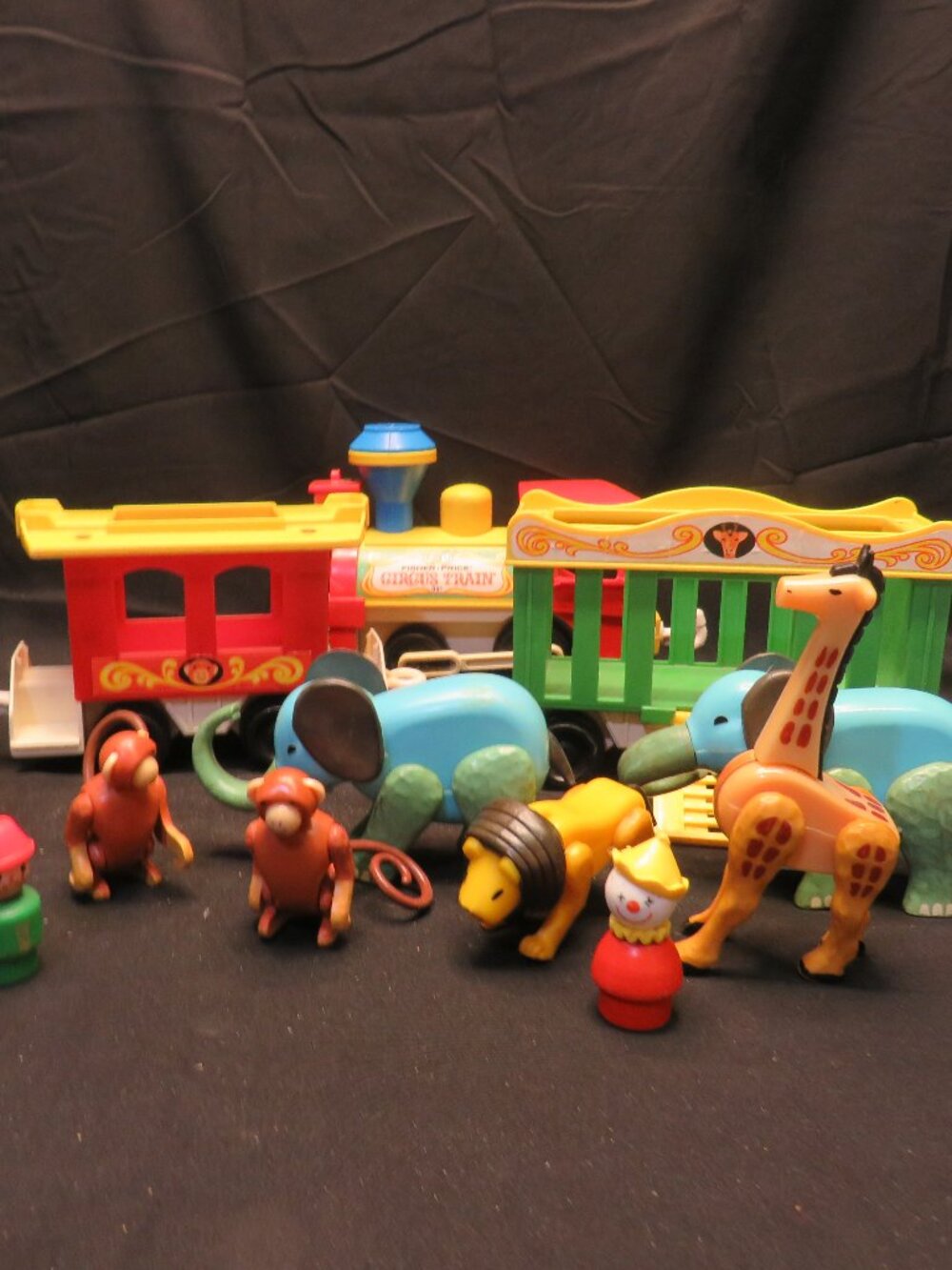 VTG 1975 Fisher Price Little Circus Animals with Train and Cars Parts/Repair